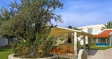 Hotel Lydia Maris Resort - pizza kútik - letecký zájazd CK Turancar (Rodos, Kolymbia)