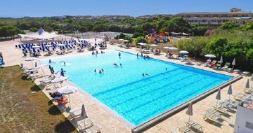 Hotel Mimose Beach Village - bazen - letecký zájazd CK Turancar - Taliansko - Sardínia
