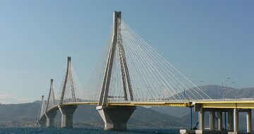 most na Peloponéz-Veľká cesta Gréckom za pokladmi tisícročí-poznávací zájazd CK TURANCAR