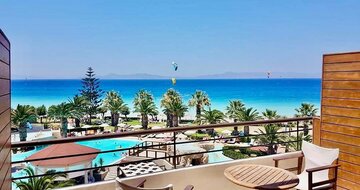 Hotel D´Andrea Mare beach - výhľad z balkóna - letecký zájazd CK Turancar (Ialyssos, Rodos)