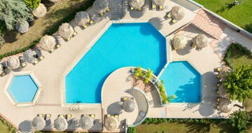 Hotel Lindos Breeze Beach hotel - hotelový rezort - letecký zájazd CK Turancar (Rodos, Kiotari)