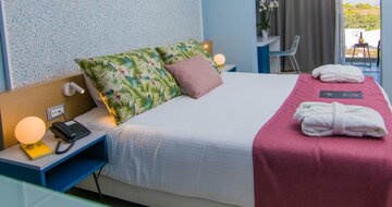 Hotel Lindos Breeze Beach hotel - dvojlôžková izba - letecký zájazd CK Turancar (Rodos, Kiotari)