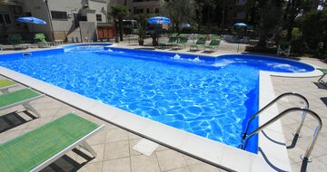 Hotel Vannini - Rimini - Taliansko, zájazdy autobusovou a individuálnou dopravou CK TURANCAR