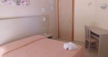 Hotel SENYOR Rimini Taliansko, pobyty a zájazdy individuálnou a autobusovou dopravou CK TURANCAR