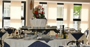 Hotel SENYOR Rimini Taliansko, pobyty a zájazdy individuálnou a autobusovou dopravou CK TURANCAR