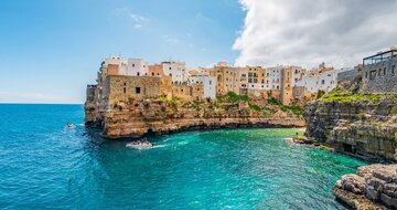CK Turancar, Letecký poznávací zájazd, Taliansko, Apúlia - Polignano a Mare