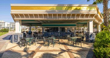 Diamond Excellence - bar pri bazéne - letecký zájazd CK Turancar - Turecko, Gündogdu
