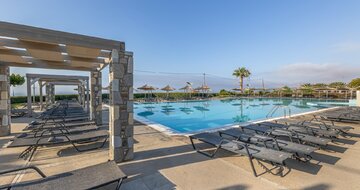 Hotel Akti Palace -  exteriér a bazén - zájazd CK Turancar - Kardamena, Kos