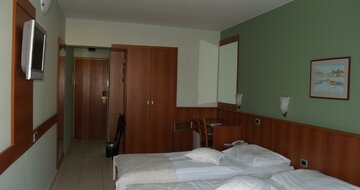 Hotel Pinija - zájazd CK Turancar - Chorvátsko - Petrčane