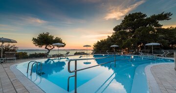 Hotel Pinija - zájazd CK Turancar - Chorvátsko - Petrčane