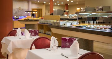 H.TOP Royal Sun Suites - bufetová reštaurácia - letecký zájazd od CK Turancar - Španielsko, Santa Susanna