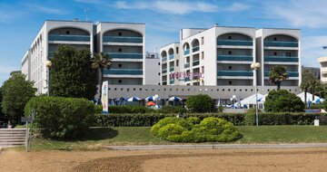 Aparthotel Imperial - zájazd CK Turancar - Taliansko - Bibione