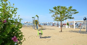 Aparthotel Imperial - zájazd CK Turancar - Taliansko - Bibione