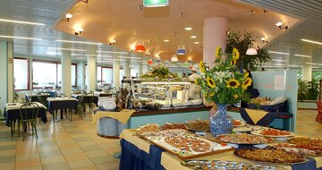 Aparthotel Imperial - zájazd CK Turancar - Taliansko - Bibione