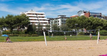 Hotel Aparthotel Holiday - zájazd CK Turancar - Taliansko - Bibione 