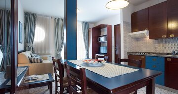 Hotel Aparthotel Holiday - zájazd CK Turancar - Taliansko - Bibione 