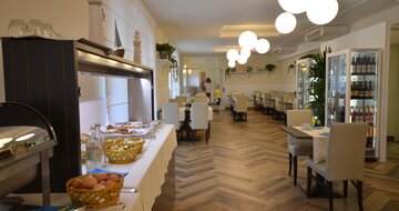 Hotel & Aparthotel Olimpia - zájazd CK Turancar - Taliansko - Bibione 