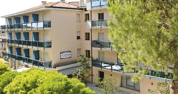 Hotel & Aparthotel Olimpia - zájazd CK Turancar - Taliansko - Bibione 