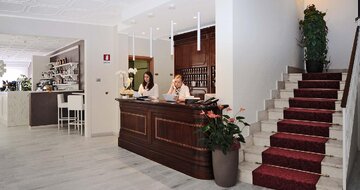 Hotel & Aparthotel Olimpia - zájazd CK Turancar - Taliansko - Bibione 