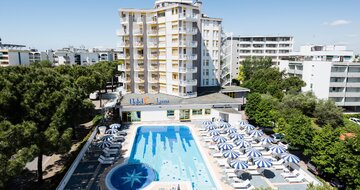 Hotel Luna - zájazd CK Turancar - Taliansko - Bibione