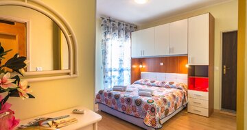 Hotel Romantik - zájazd CK Turancar - Taliansko - Lignano
