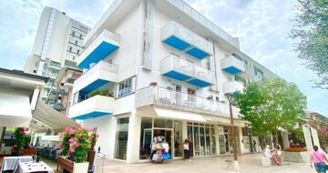 Hotel Amalfi- zájazd CK Turancar - Taliansko - Lignano