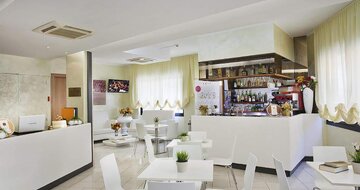 Hotel Fantasy - zájazd CK Turancar - Taliansko - Rimini