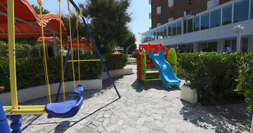 Family Hotel Marina Beach - zájazd CK Turancar - Taliansko - Lido di Jesolo 
