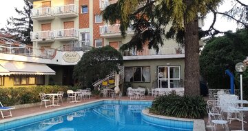 Hotel Bergamo Mare - zájazd CK Turancar - Taliansko - San Bartolomeo al Mare