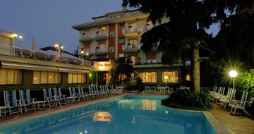 Hotel Bergamo Mare - zájazd CK Turancar - Taliansko - San Bartolomeo al Mare