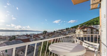 Apartmány Jakeševič - balkón - autobusový zájazd CK Turancar - Chorvátsko, Baška Voda