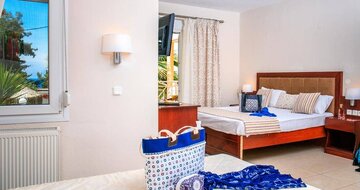 Hotel Potos -izba - autobusový zájazd CK Turancar - Grécko, Thasos, Limenariaria