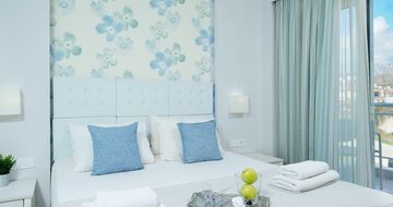 Hotel La Feyra - izba - autobusový zájazd CK TURANCAR