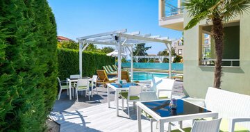 Hotel La Feyra - exteriér - autobusový zájazd CK TURANCAR