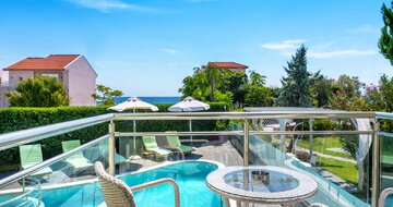 Hotel La Feyra - exteriér - autobusový zájazd CK TURANCAR