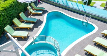 Hotel La Feyra - exteriér - autobusový zájazd CK TURANCAR