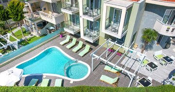 Hotel La Feyra - exteriér - autobusový zájazd CK TURANCAR