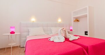 Hotel Iliada Odysseas - Santorini - izba -  letecký zájazd CK TURANCAR