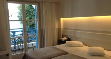 Hotel Kamari beach - Santorini - izba -  letecký zájazd CK TURANCAR