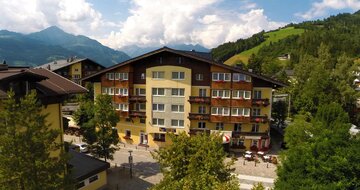 Hotel der Schütthof - zájazd CK Turancar - Rakúsko zima -  Zell am See