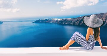 Santorini - pohľad na kalderu - letecký poznávací zájazd CK TURANCAR