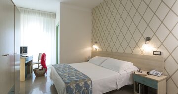 Hotel Calypso Rimini Marina Centro, pobyty individuálnou a autobusovou dopravou CK TURANCAR