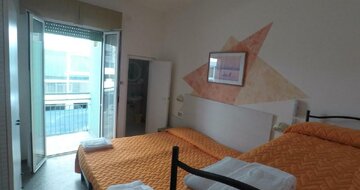 Hotel ALEVON Rimini Miramare - dovolenka autobusovou alebo individuálnou dopravou CK TURANCAR