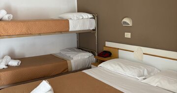 Hotel ADRIA MARE Rivazzurra di Rimini - dovolenka autobusovou alebo individuálnou dopravou CK TURANCAR