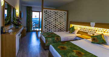 Eftalia Splash - dvojspálňová rodinná izba - letecký zájazd CK Turancar - Turecko, Türkler