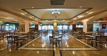 Crystal Family - reštaurácia - letecký zájazd CK Turancar - Turecko, Belek