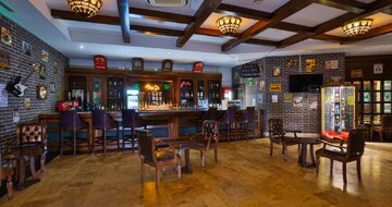 Crystal Sunset - Irish bar - letecký zájazd CK Turancar - Turecko, Side