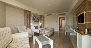 Crystal Sunset - dvojspálňová rodinná izba - letecký zájazd CK Turancar - Turecko, Side