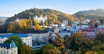 CK Turancar, autobusový poznávací zájazd, Zlatý český trojuholník, Karlovy Vary, panoráma mesta