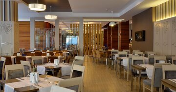 Port Side - reštaurácia-  letecký zájazd od CK Turancar - Turecko, Evrenseki